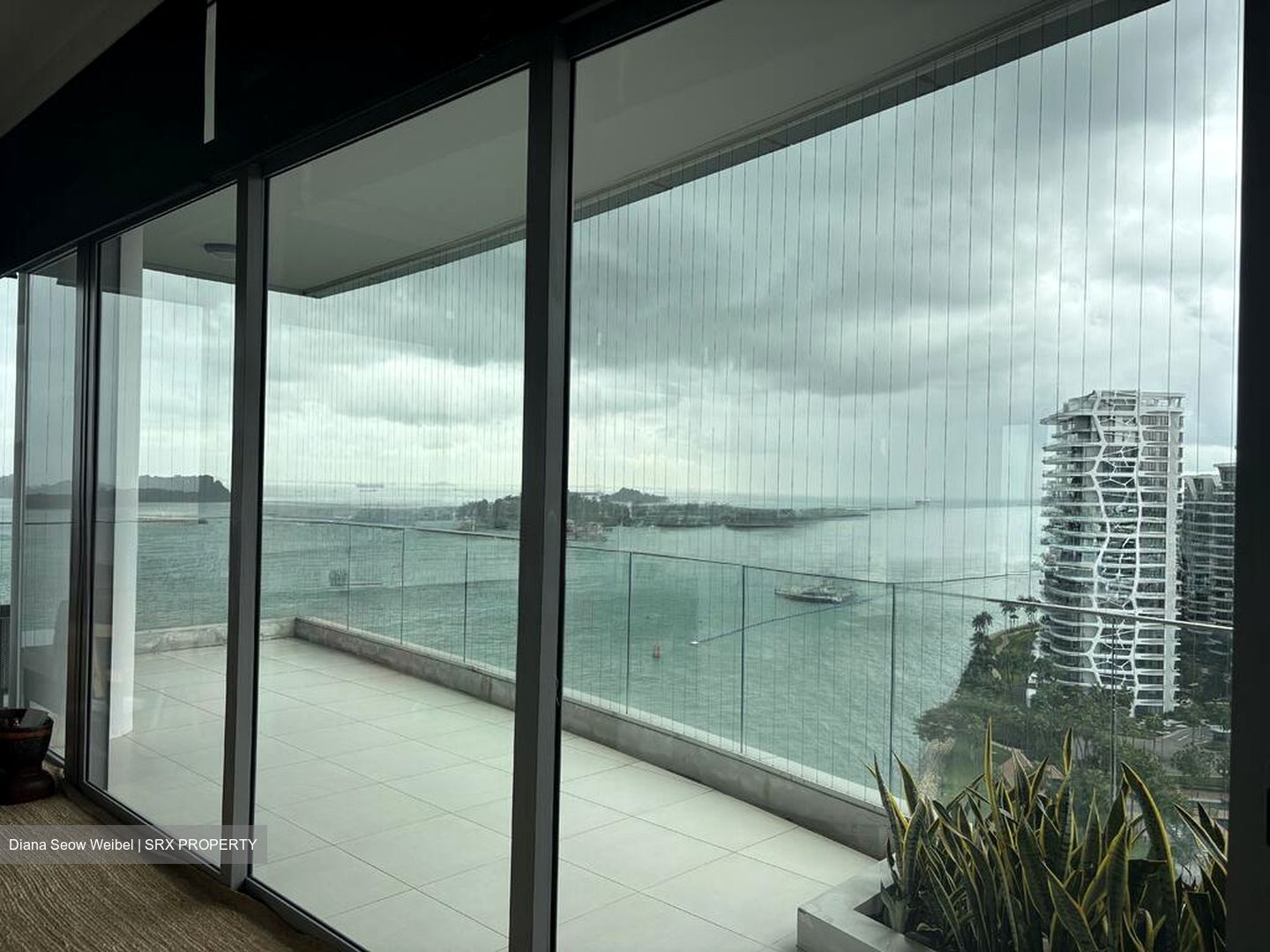 The Oceanfront @ Sentosa Cove (D4), Condominium #517183461